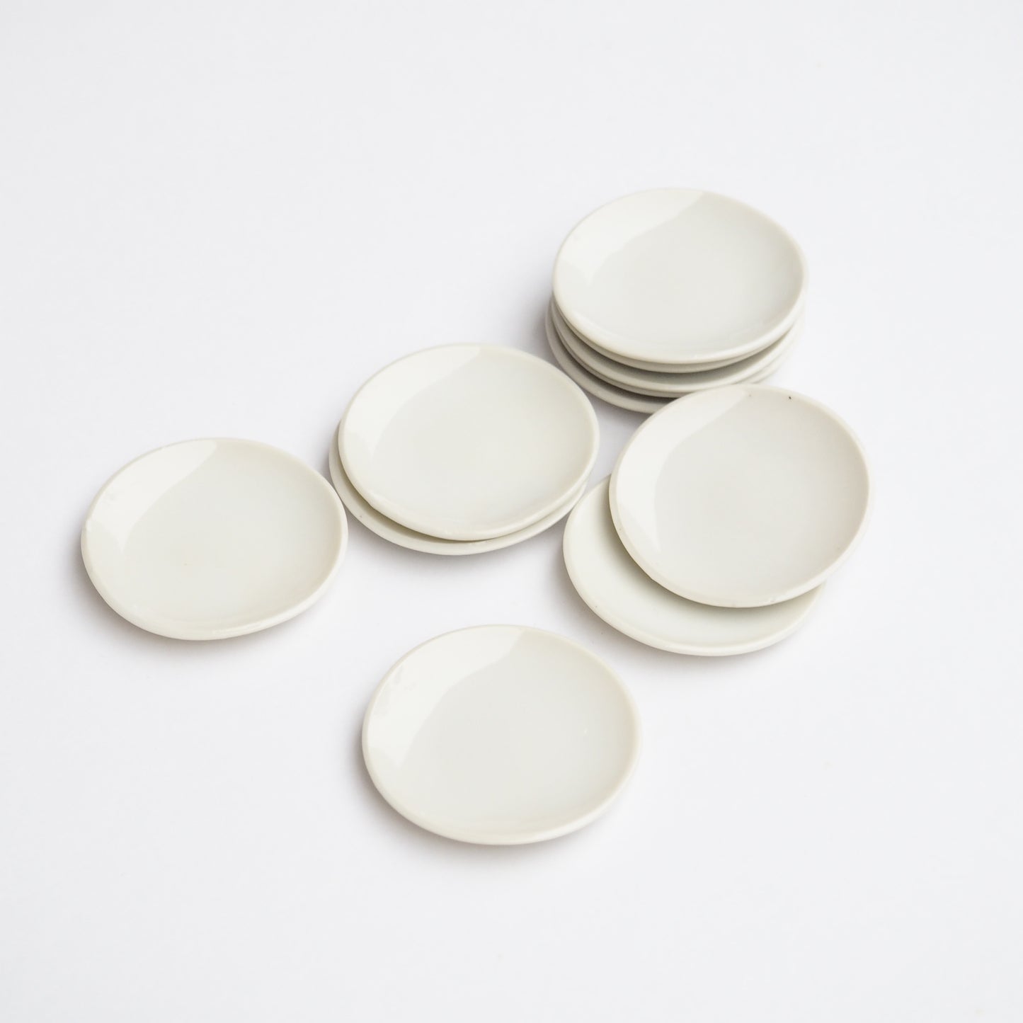 白磁 mini plate(紅皿)