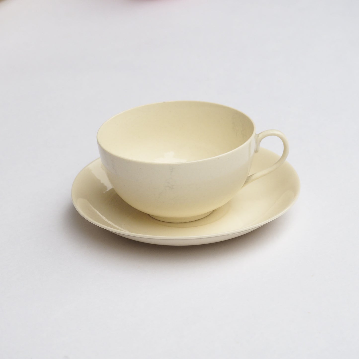 cup and saucer
