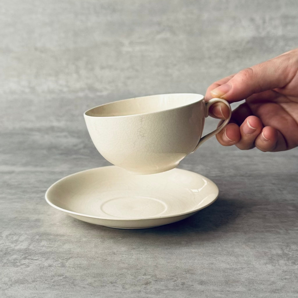cup and saucer