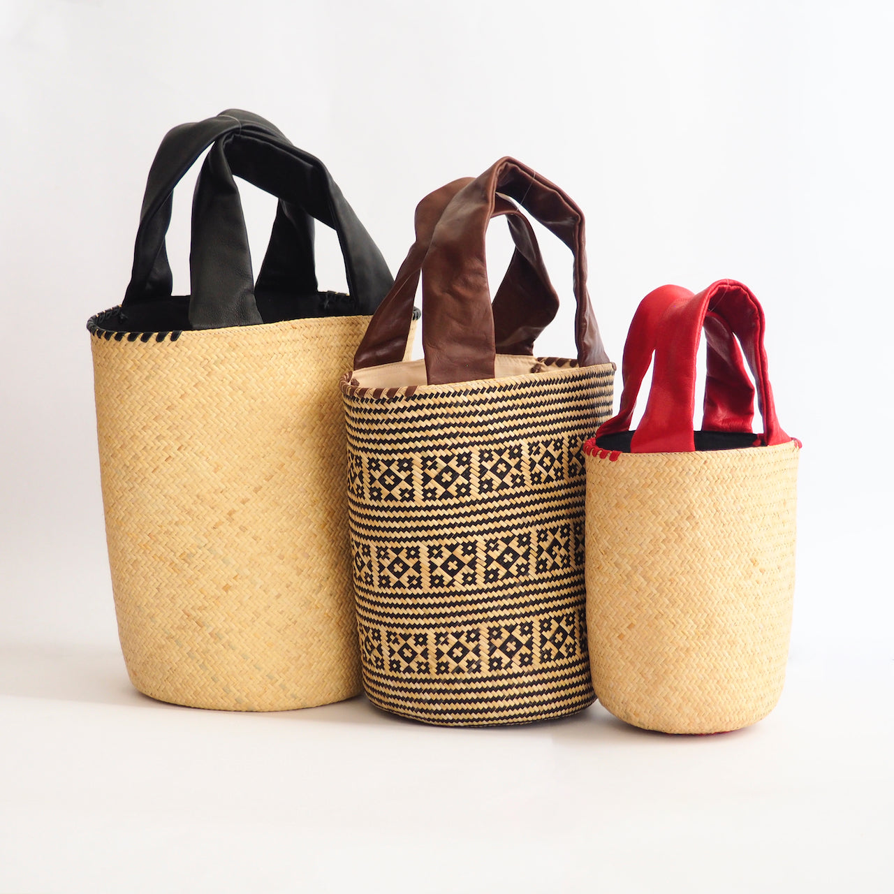 FUTO BAG ○ L-LL