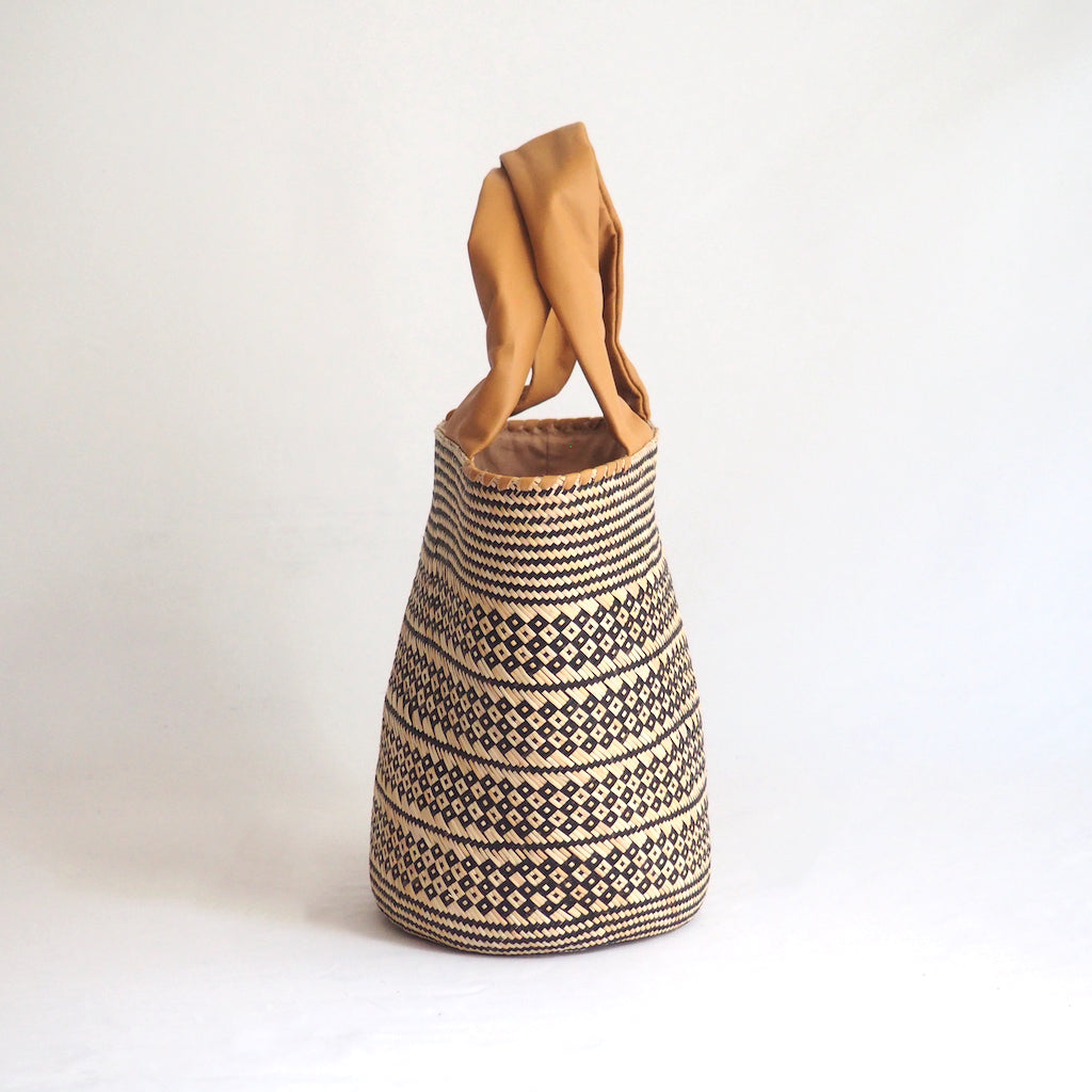 FUTO BAG MOTIF ○ M