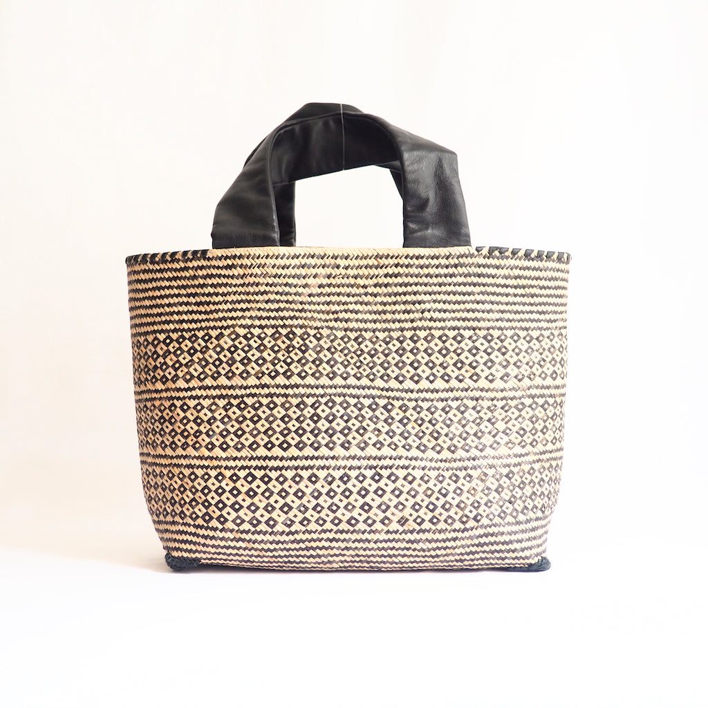 FUTO BAG MOTIF □ L