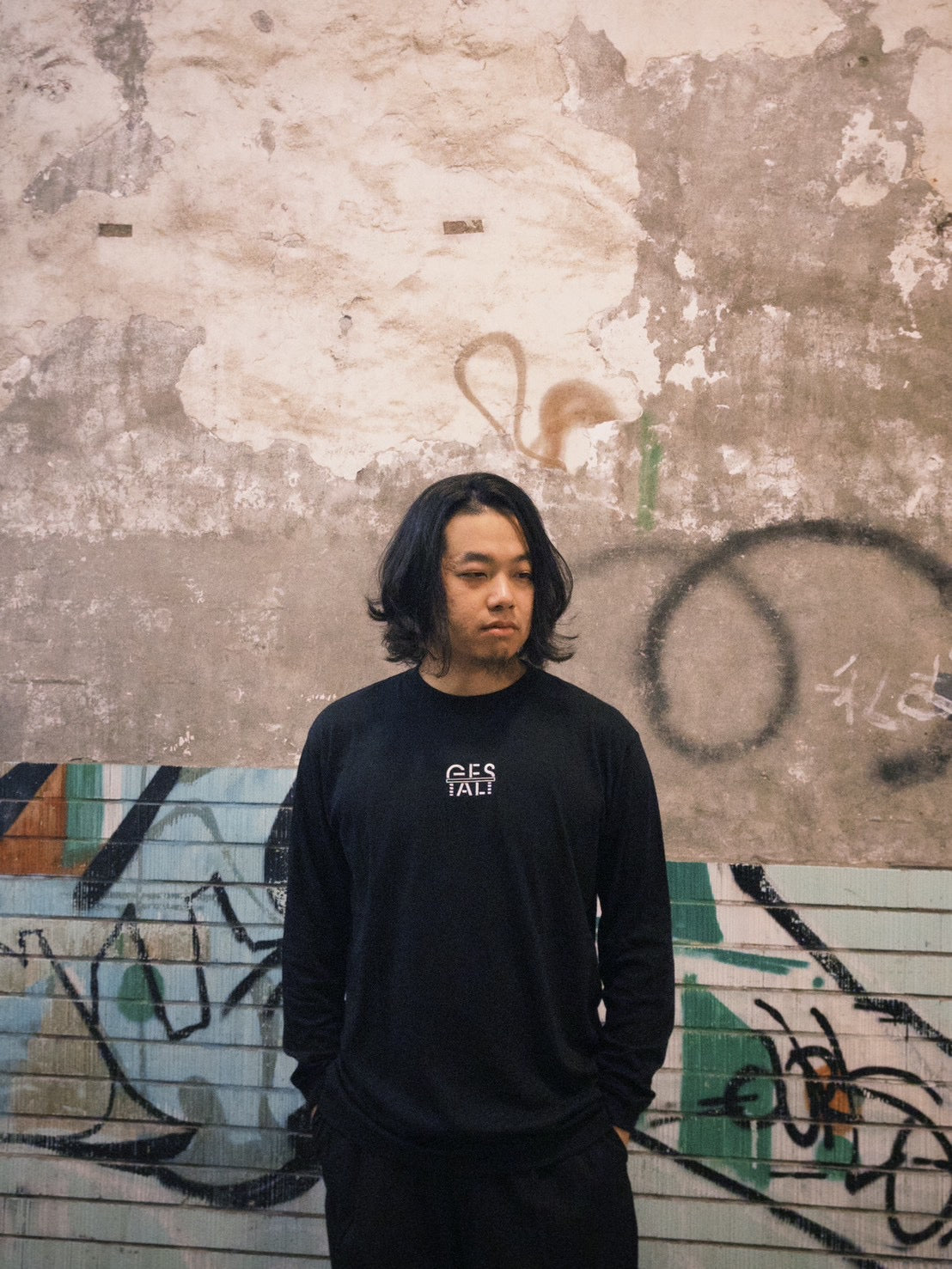 ゲシュタルト乙女「新平衡」ロングTシャツ 予約販売（日本公演）